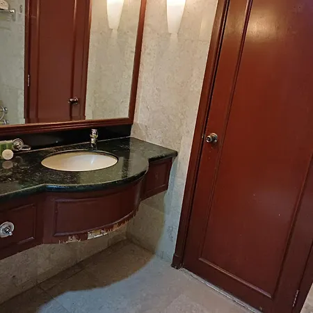 Cozy Ayan Apartment Berjaya Times Square Kuala Lumpur Exterior photo
